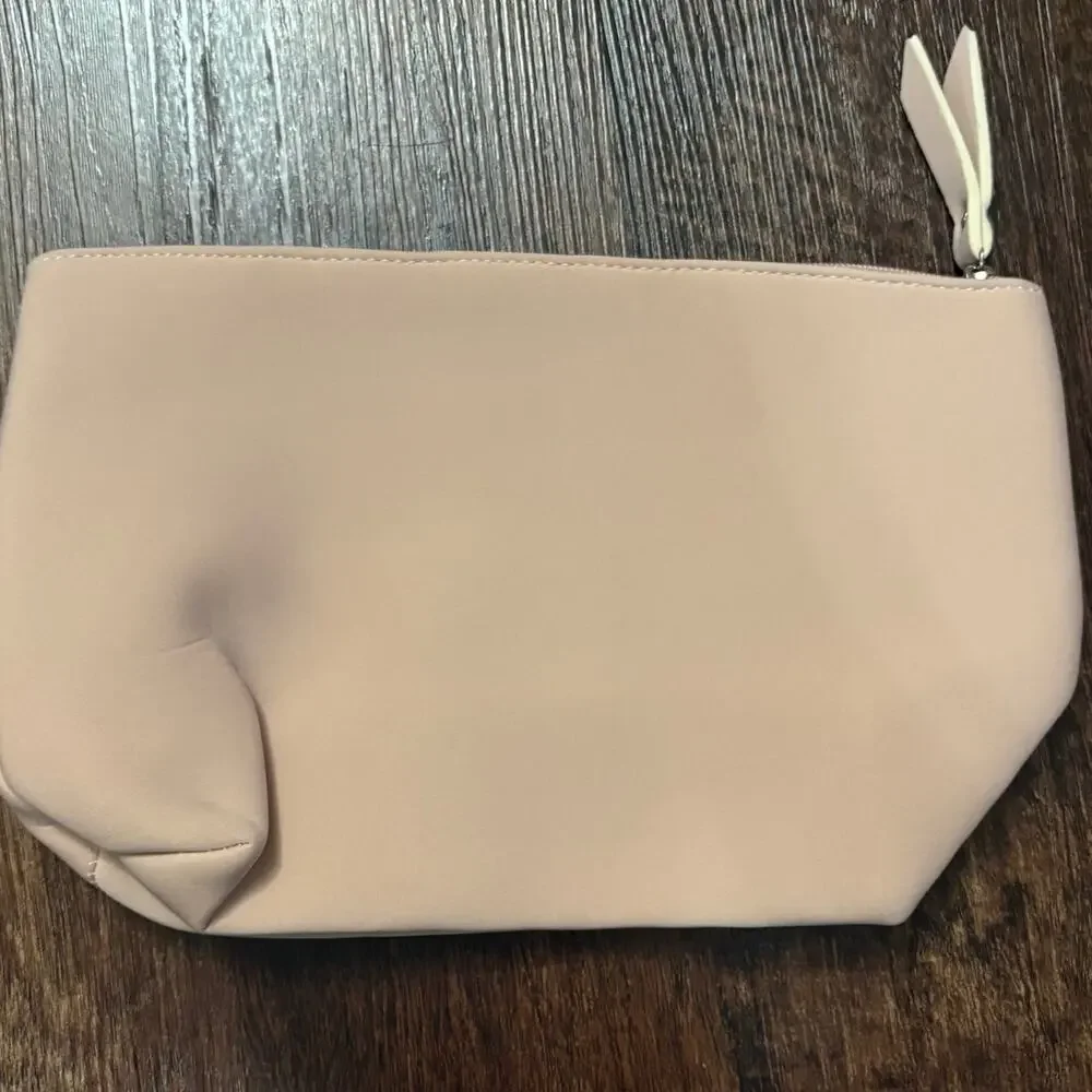 Après Studio Neoprene Makeup Bag Peach Nude Zippered Toiletry Pouch Travel Case